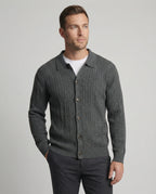 Herren Strickjacke aus Baumwolle im edlen Old-Money-Stil