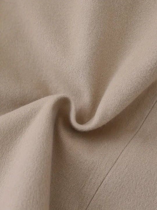 R&B | Langer Trenchcoat, Knittedesign