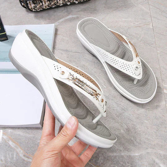 Vivien | Lässige Strandsandalen für Frauen R&B