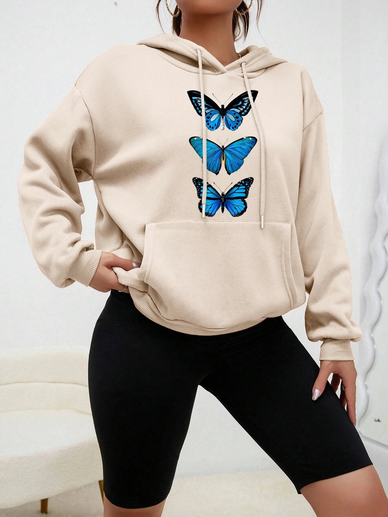 R&B | Hoodie mit Schmetterlingsdesign