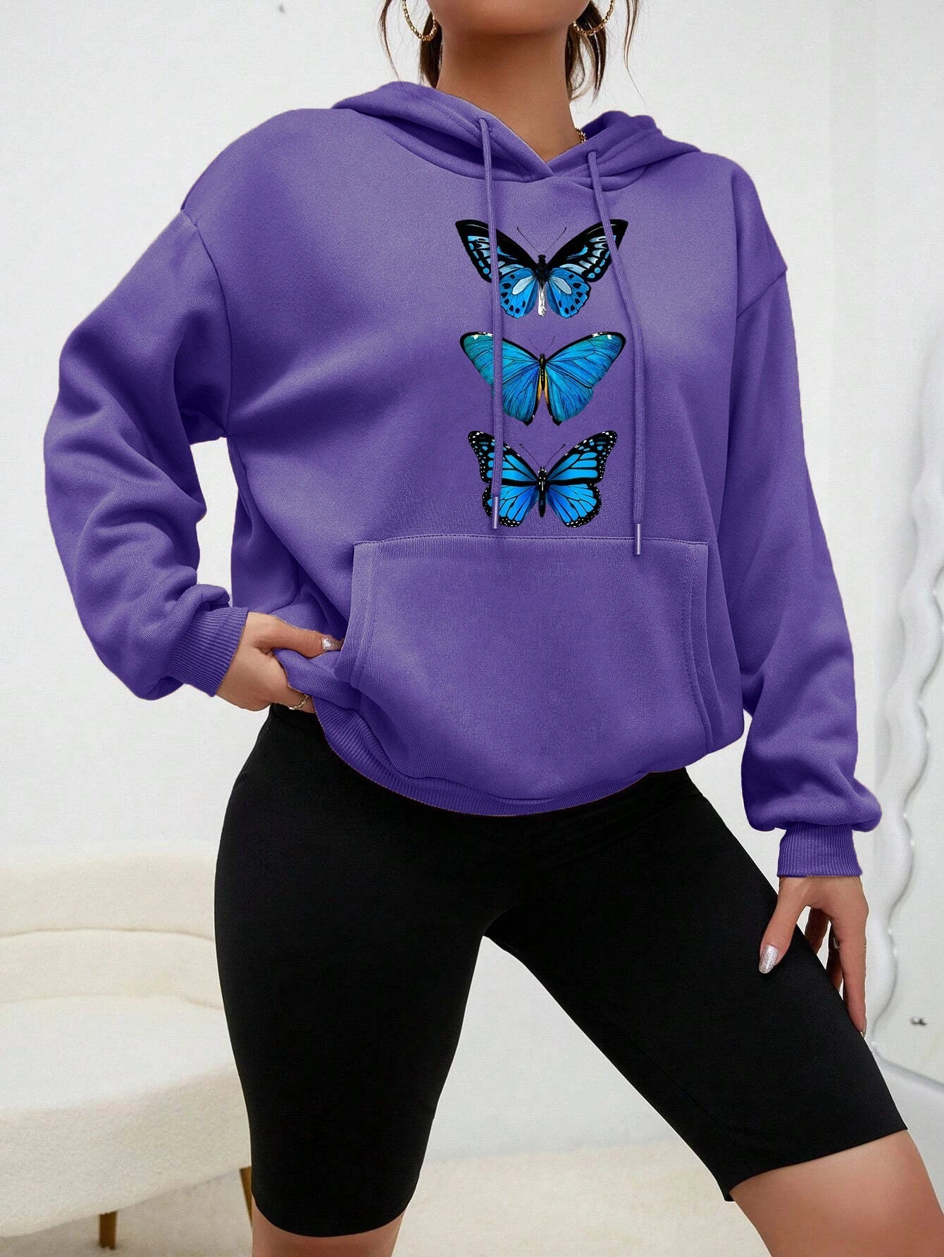 R&B | Hoodie mit Schmetterlingsdesign
