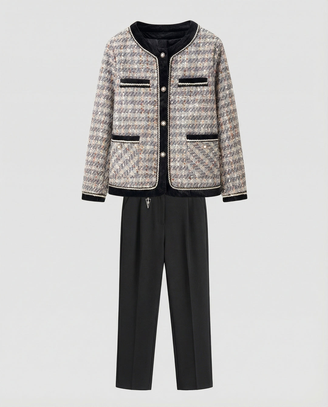 Tweed-Blazer im Bouclé-Look mit Samtbesatz und schlanker Anzughose R&B