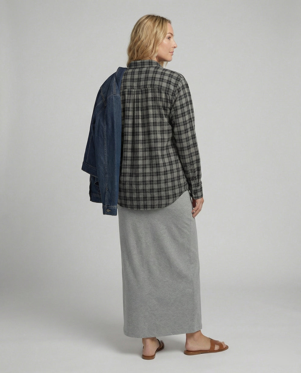 Ärmelloses figurschmeichelndes Maxikleid aus weichem Baumwolljersey mit Rundhalsausschnitt R&B