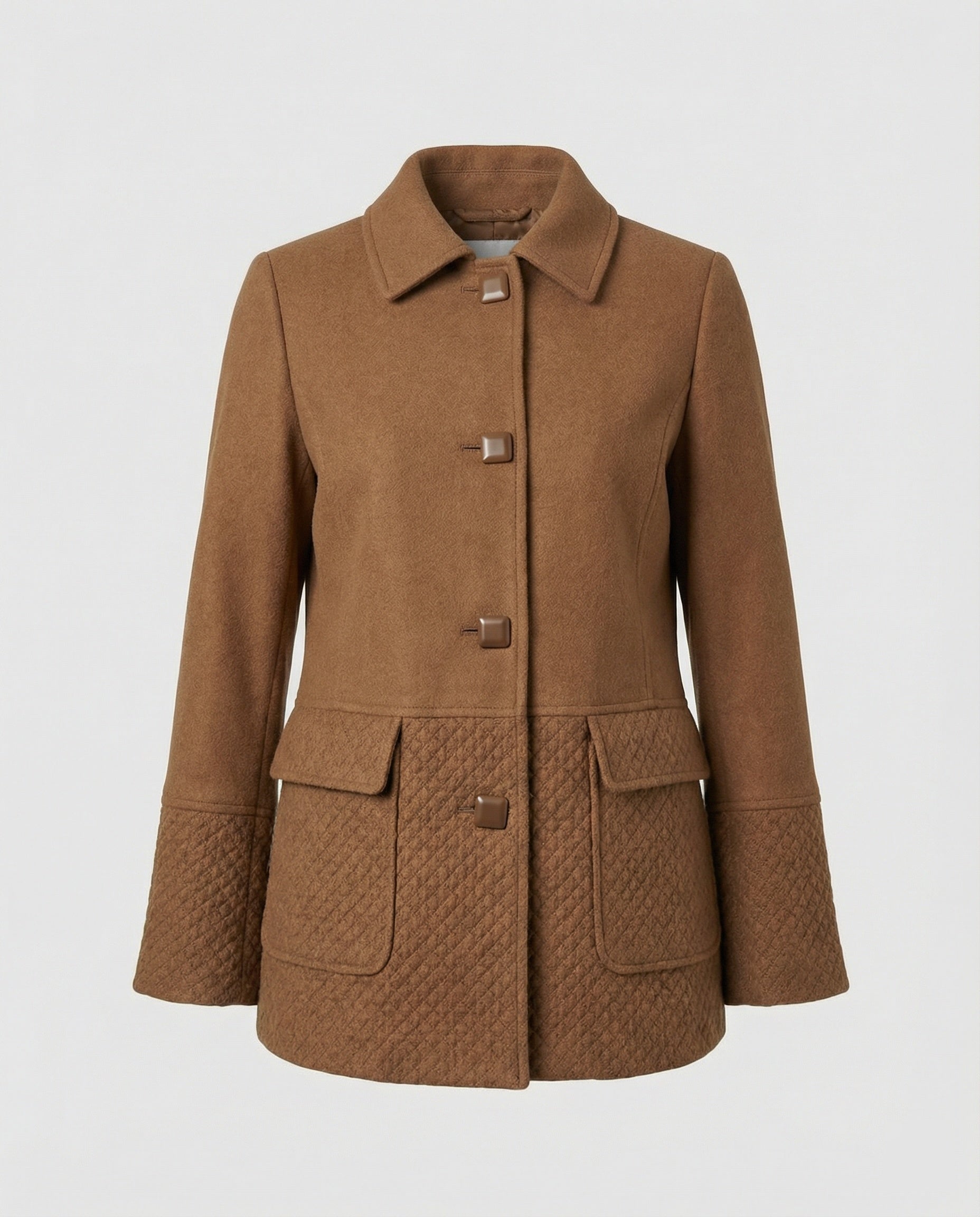 Elegante Wolljacke mit übergroßem Kragen, weiter Schnitt und diagonaler Strickstruktur R&B