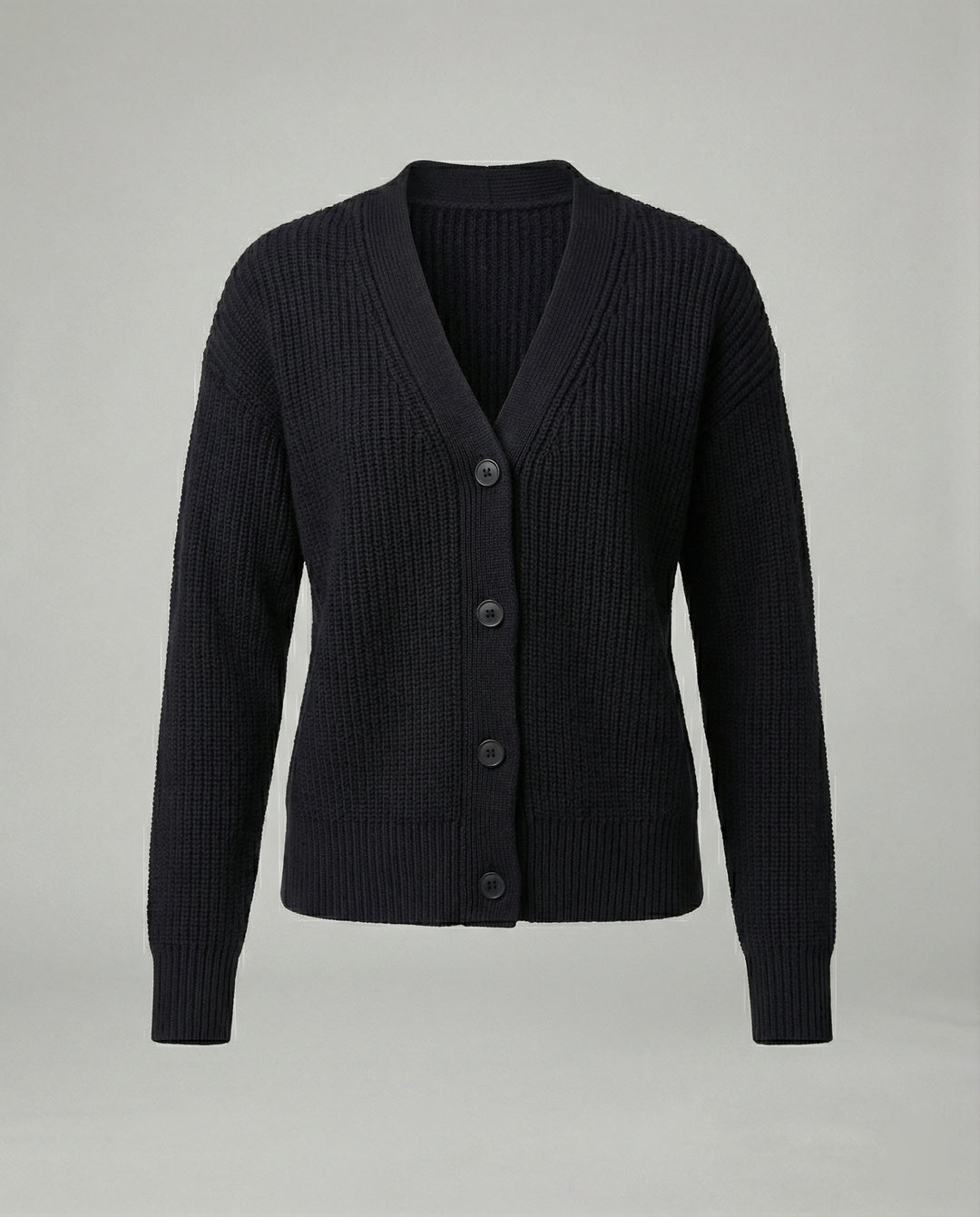Lässiger Grobstrick-Cardigan mit tiefem V-Ausschnitt geripptem Knopfsteg und überschnittener Schulter R&B