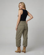 Legerweite Cargo-Palazzohose mit aufgesetzten Klappentaschen, Druckknopfdetails und mittelhohem Bund R&B