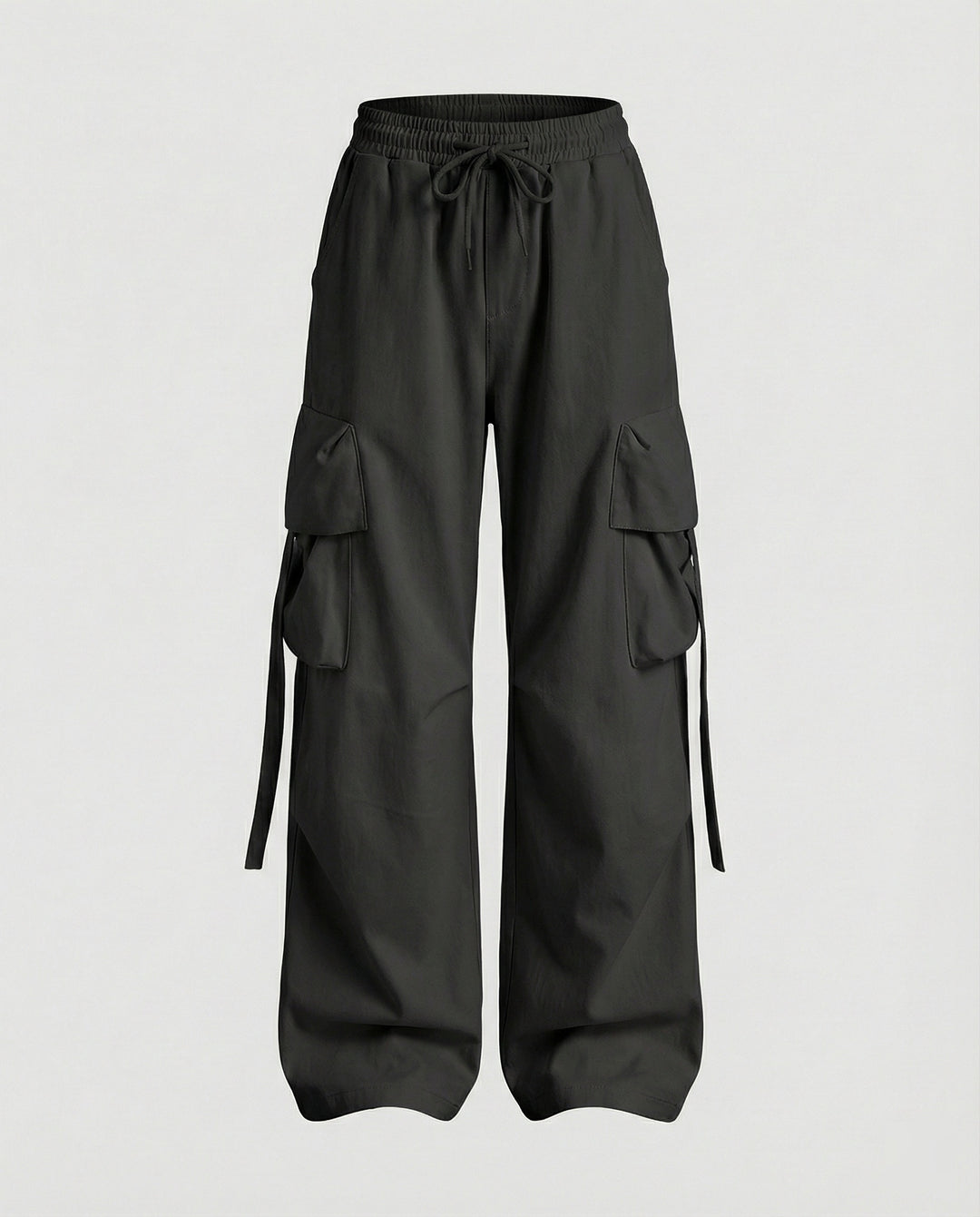 Ultraweite Cargohose mit hohem Elastikbund, Mehrfachklappentaschen und verstellbarem Beinabschluss R&B