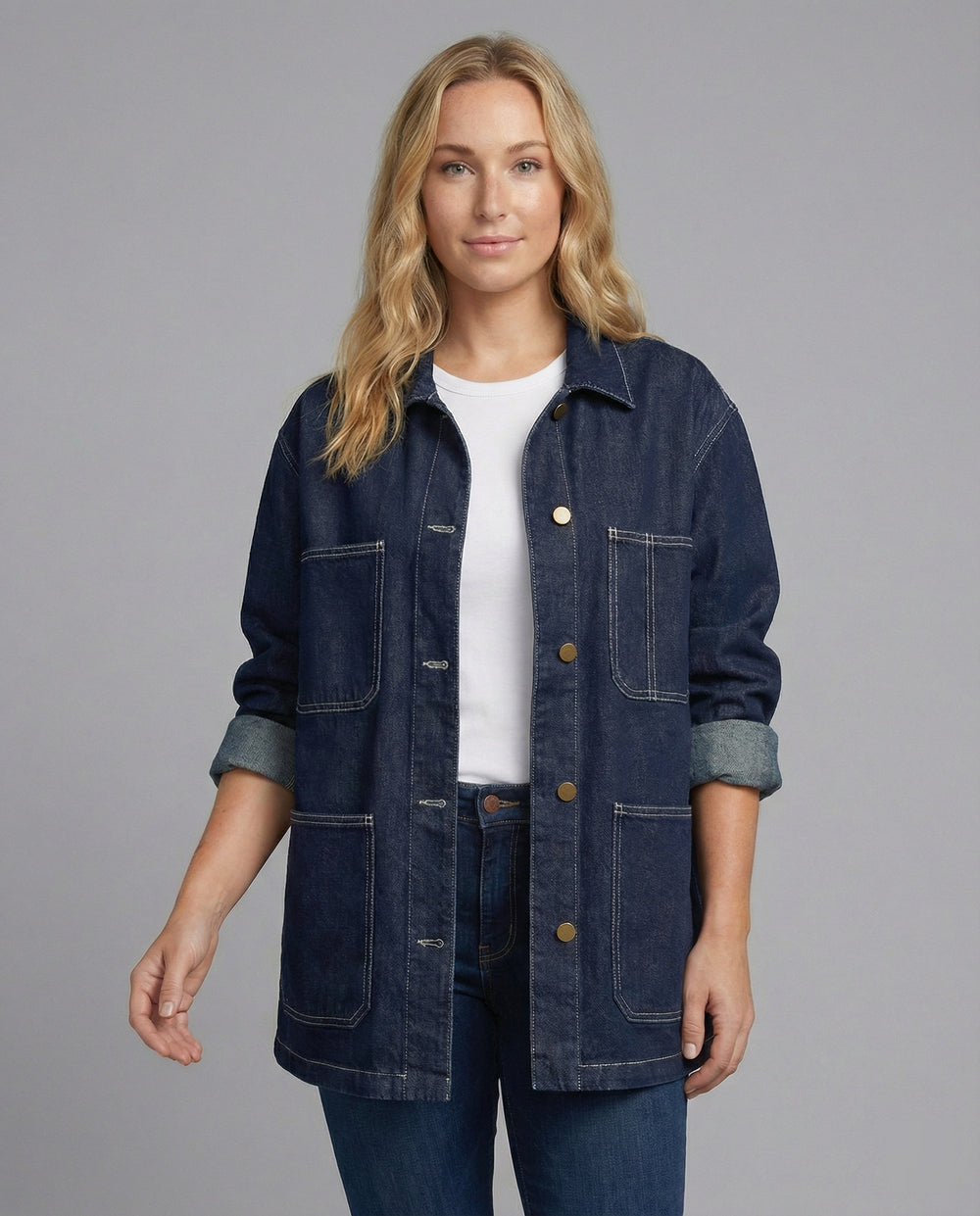 Weit geschnittene Jeansjacke im Mantelstil mit aufgesetzten Taschen R&B