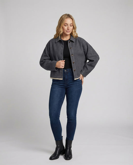Weit geschnittene Kurzjacke mit Ballonärmeln und kastiger Silhouette R&B