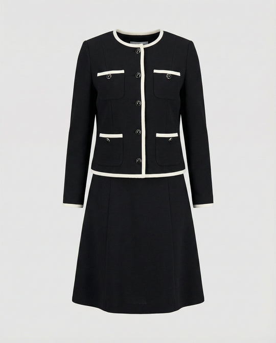 Zweiteiliges Kleid aus ärmellosem Etuikleid und Boucléjacke R&B