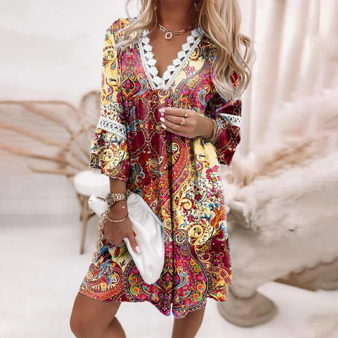 R&B | Besticktes V-Ausschnitt Kleid