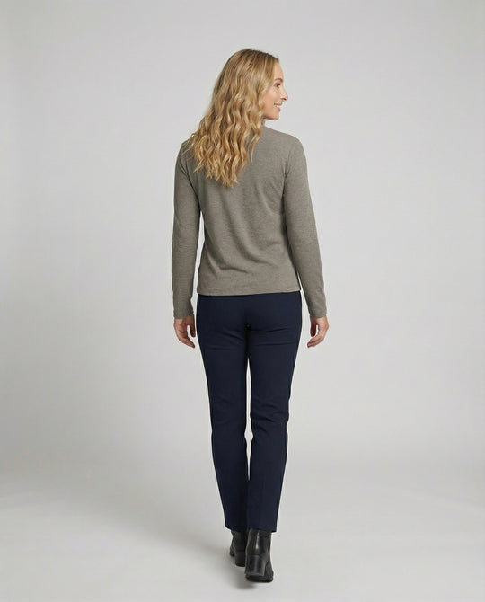 Damen Langarmshirt mit warmem Fleece Futter und praktischen Taschen