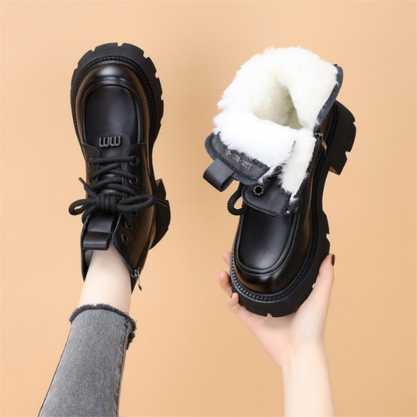 Komfortable, pelzgefütterte und rutschfeste Stiefeletten mit seitlichem Reißverschluss R&B
