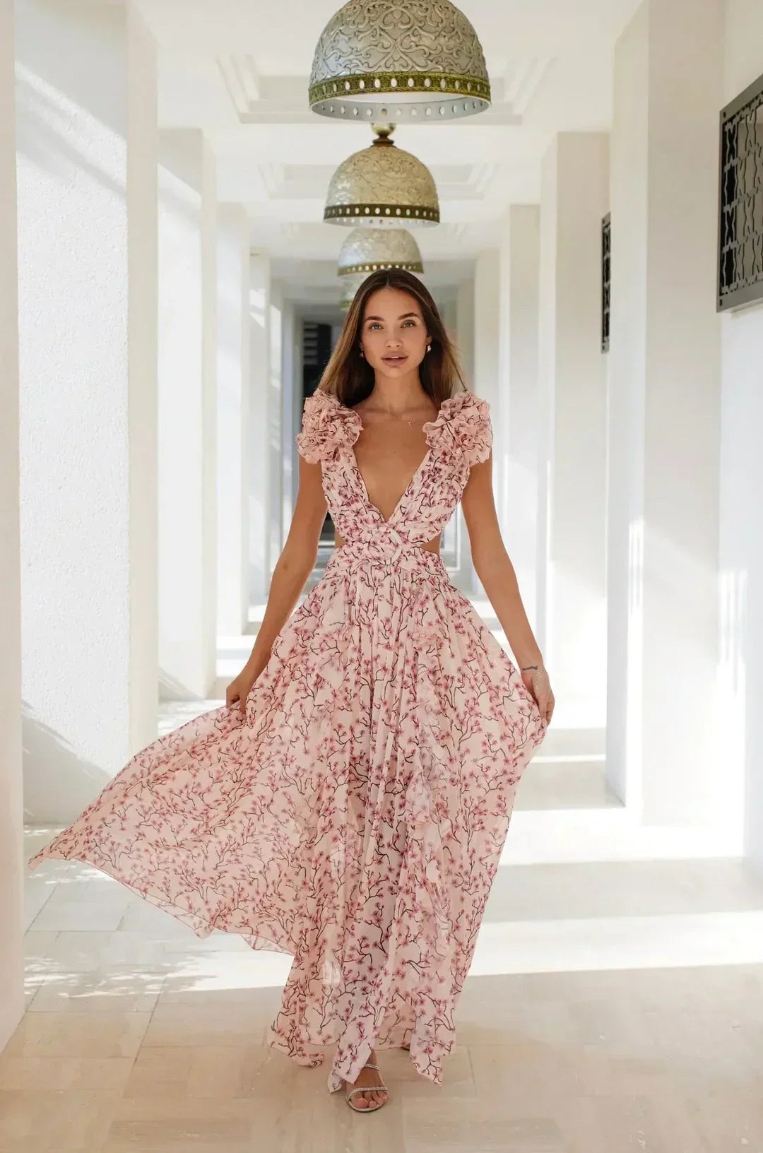 R&B | Cutout Rüsch Maxi Kleid