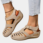 Moderne Sandalen für Damen R&B