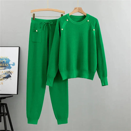 R&B | Strick-Loungewear Set mit Perlenakzenten