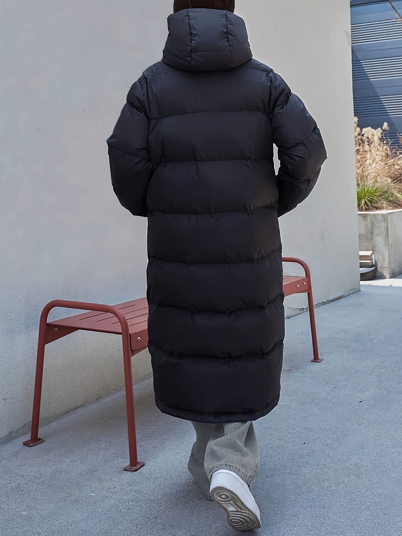 R&B | Bequeme schwarze Pufferjacke für Frauen mit Winterisolierung