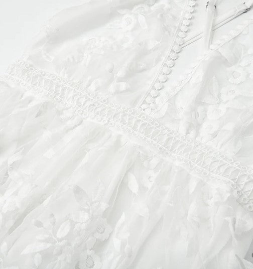 R&B | Elegantes Cocktailkleid für Besondere Anlässe.