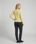 Enganliegender Damen Strickpullover mit Stehkragen in modernen Unifarben