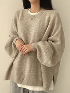 R&B | Einfarbiger Oversized Pullover mit Schlitzausschnitt
