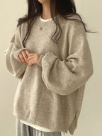 R&B | Einfarbiger Oversized Pullover mit Schlitzausschnitt