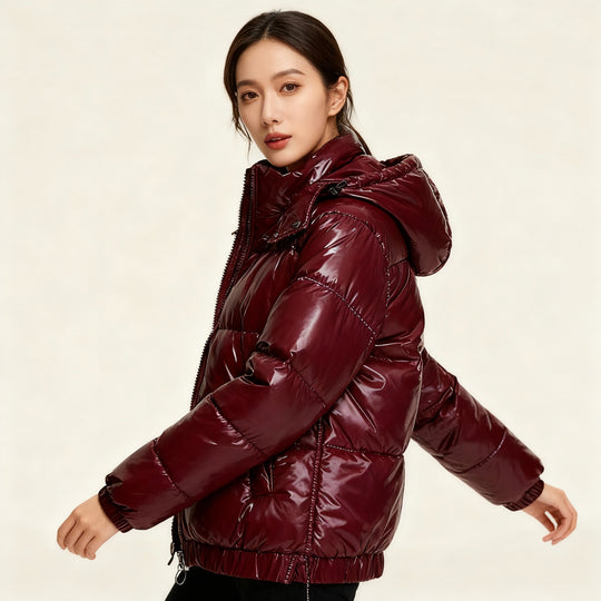 Damen glänzende Winterjacke mit Kapuze – Wasserabweisend & Wärmeisoliert – R&B