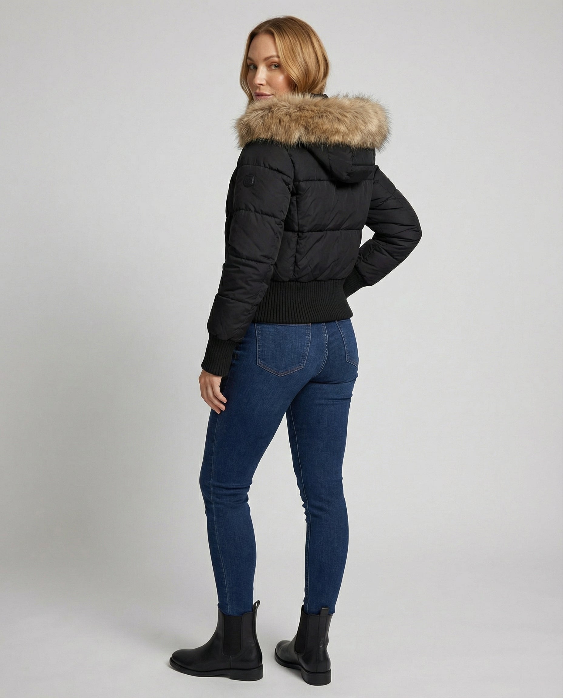 Cropped Gefütterte Winterjacke | R&B