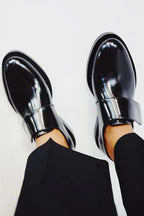 Formelle Slipper - Glänzende schwarze flache Damenschuhe R&B