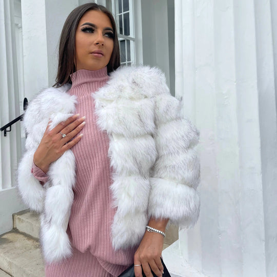 R&B | Hochwertige Kunstfell Jacke Edles Design für Eleganz und Komfort