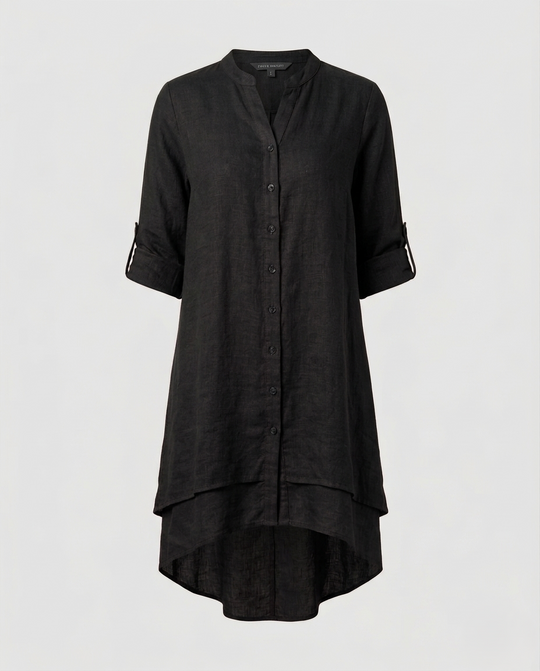 Damen Chiffonbluse mit Bubikragen und doppellagigem Saum.