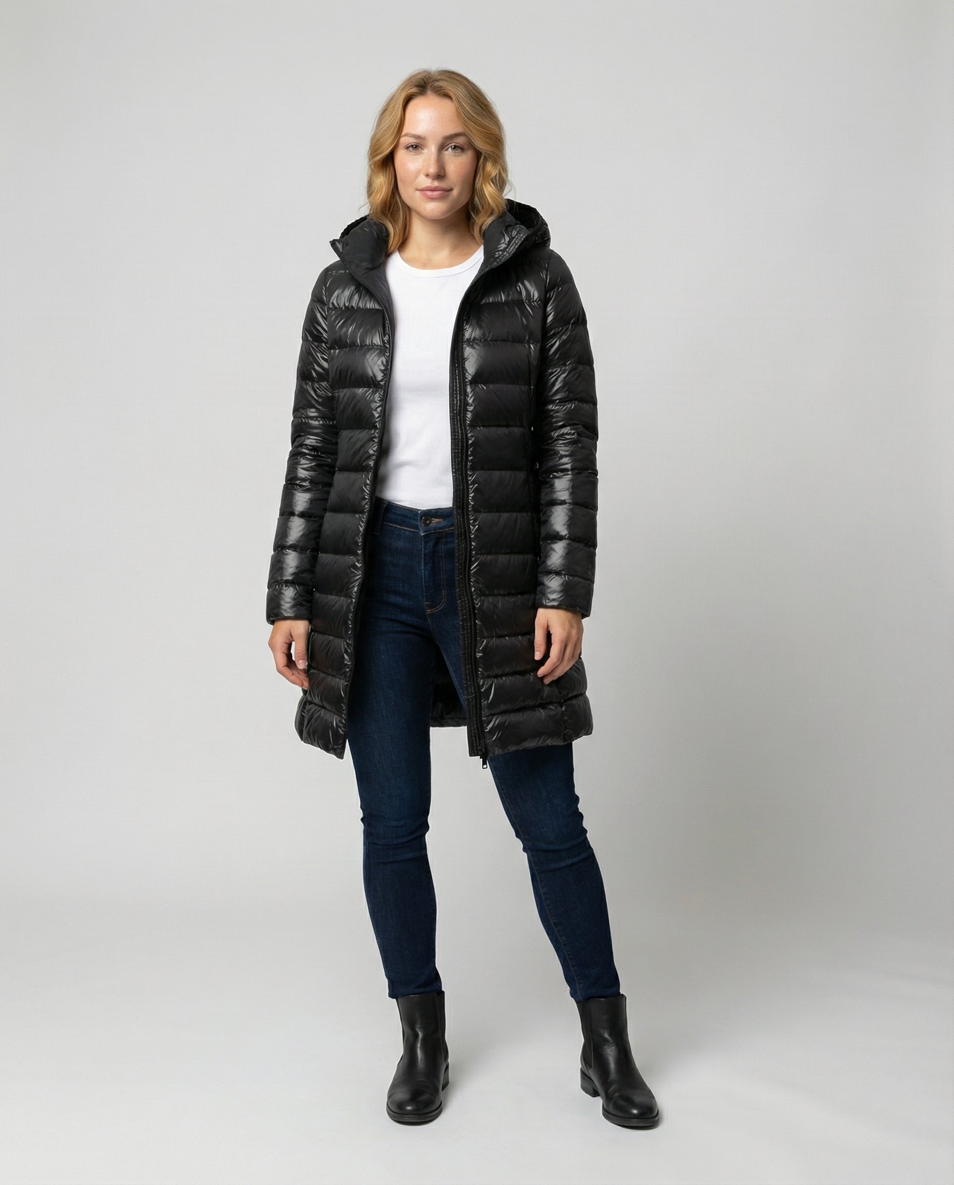Damen Ultraleichte Daunenjacke mit Kapuze | R&B