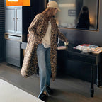 R&B | Damen Lange Winterjacke mit Leopardenmuster und Weichem Warmem Textil