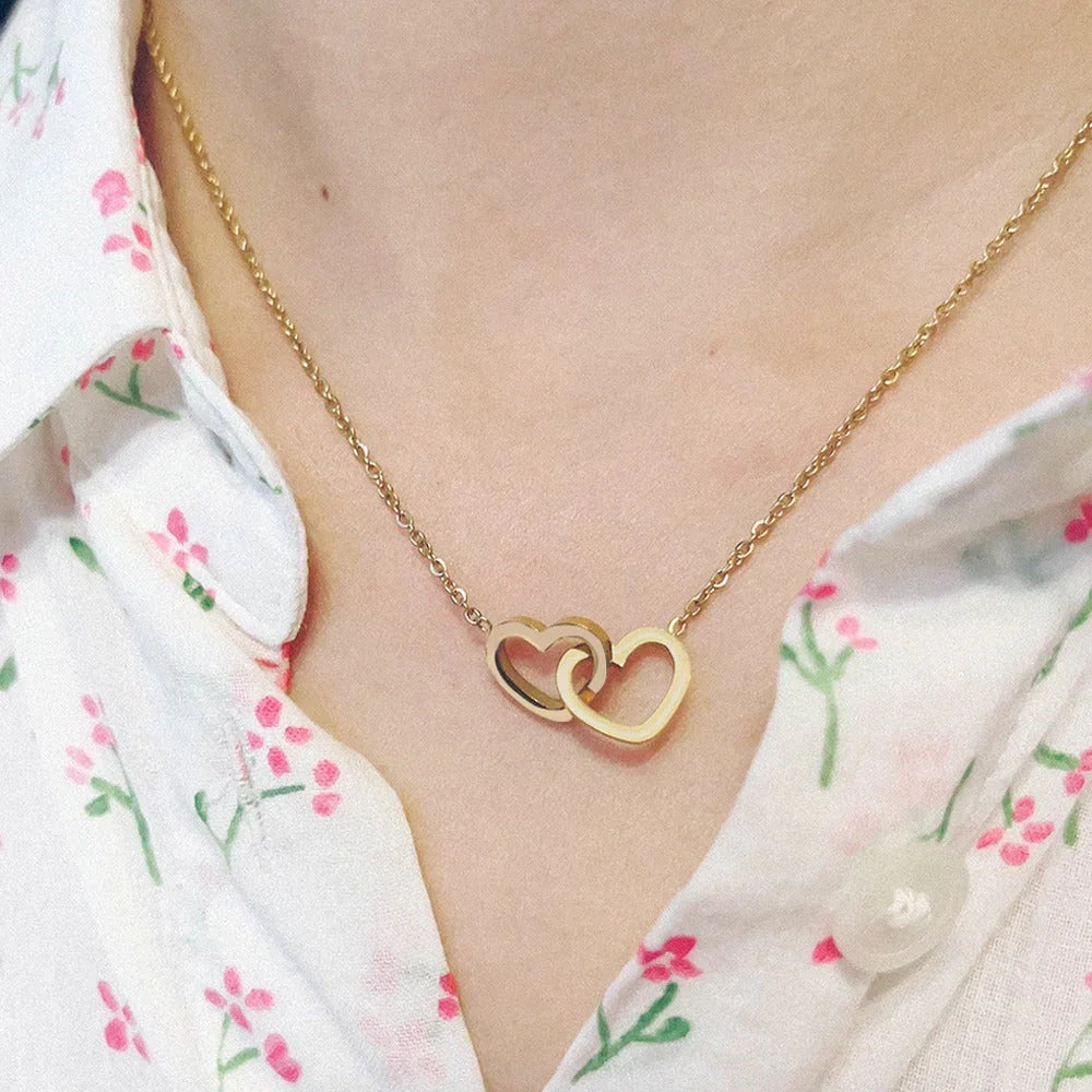 EB| Rosenbox mit Halskette perfekt für den Valentinstag