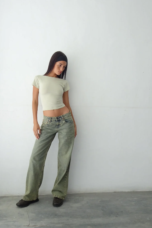 R&B | Low Rise Jeans