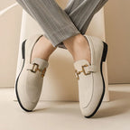 Loafer mit Metallschnalle