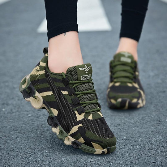 Tarnung Atmungsaktive Sneakers R&B