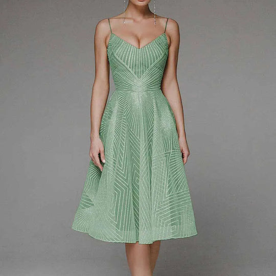 R&B | Elegantes Kleid Mit Offenem Rücken