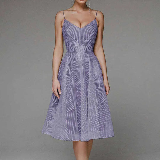R&B | Elegantes Kleid Mit Offenem Rücken