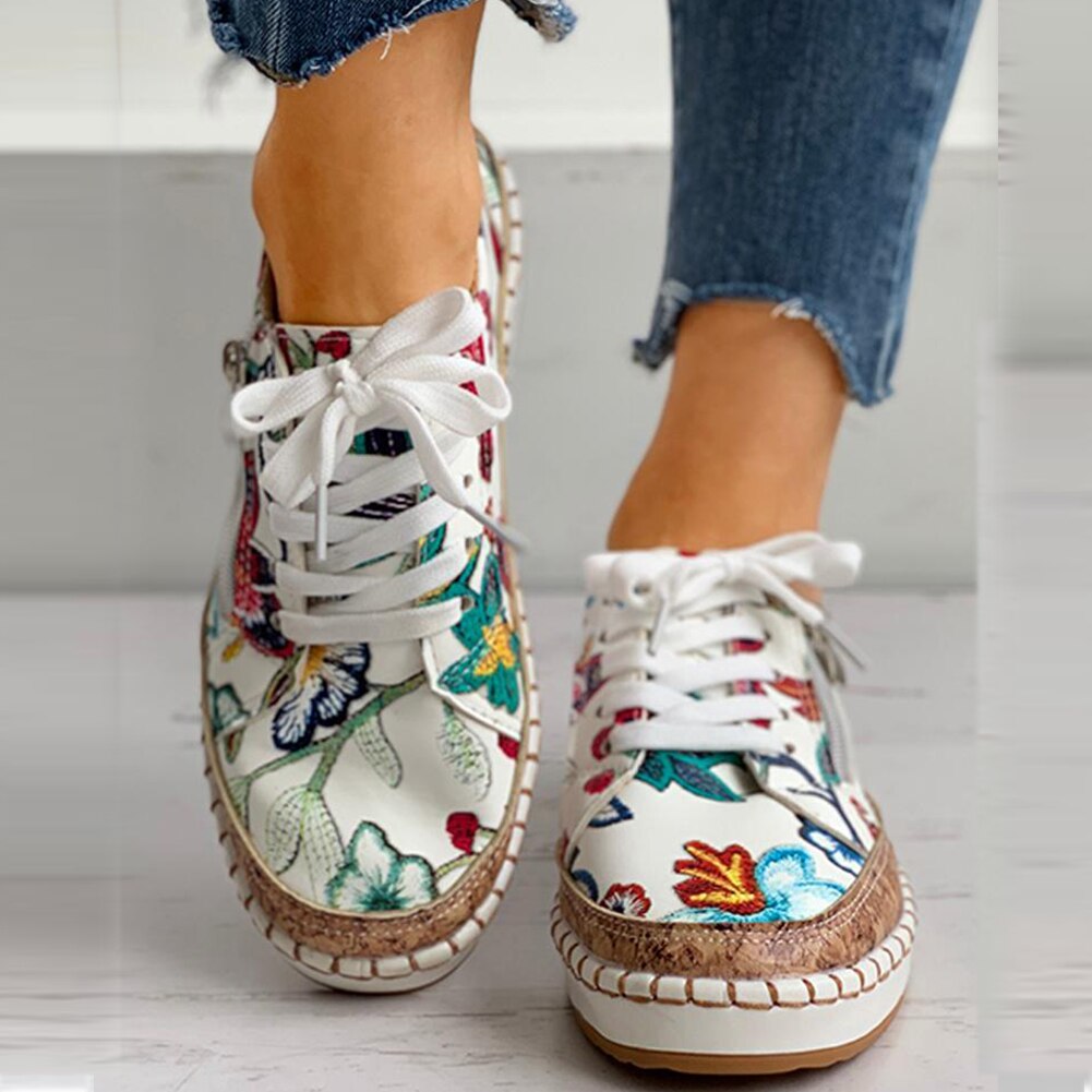 R&B | Orthopädische Sportschuhe mit Blumendruck und Schnürsenkeln für stilvollen Komfort