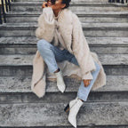 R&B | Pelzmantel