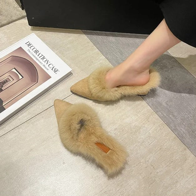 Cristina Slip-Ons | Stylisch & Luxuriös R&B
