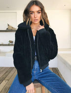 R&B | Fluffy Plüschjacke