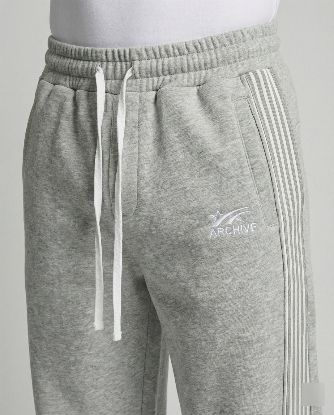 R&B - Herren Jogginghose mit Streifen