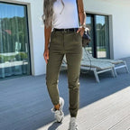 R&B | Stylische Chino