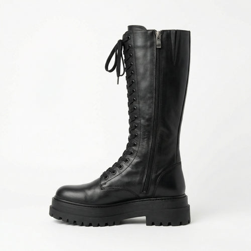 R&B | Hohe Stiefel Damen Schwarz mit Schnürung Tracksohle