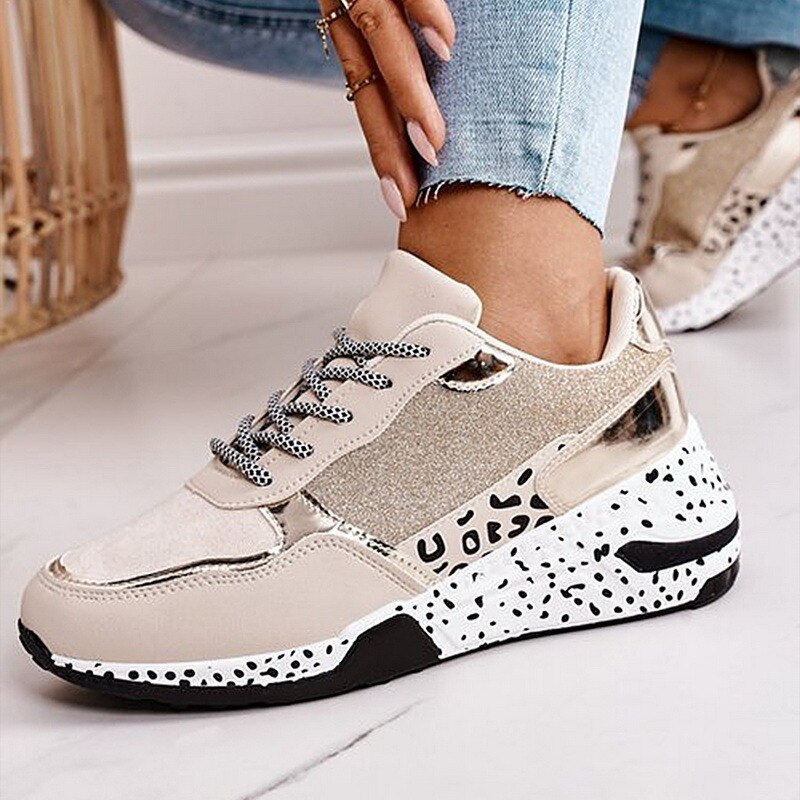 Schnürschuhe mit Leopardenmuster R&B
