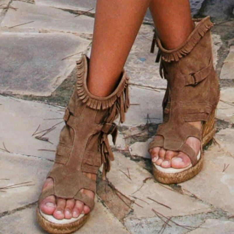 R&B | Weinlese PU-Quasten Peeptoe Hohe Keil Sandalen