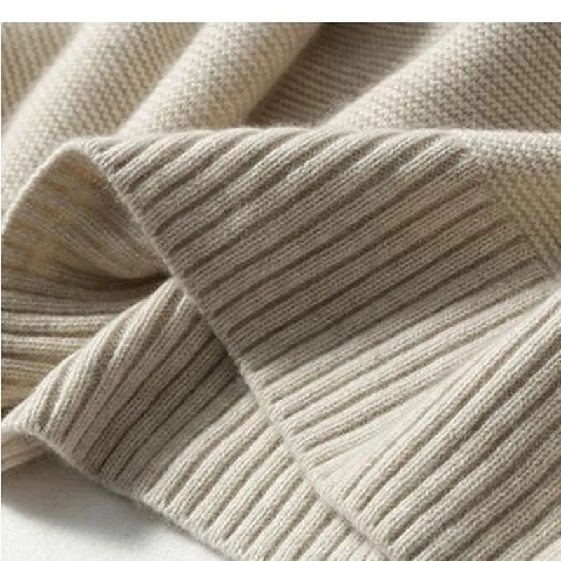 R&B | Oversized Rollkragenpullover Gestricktes Polyester Komfort und Eleganz