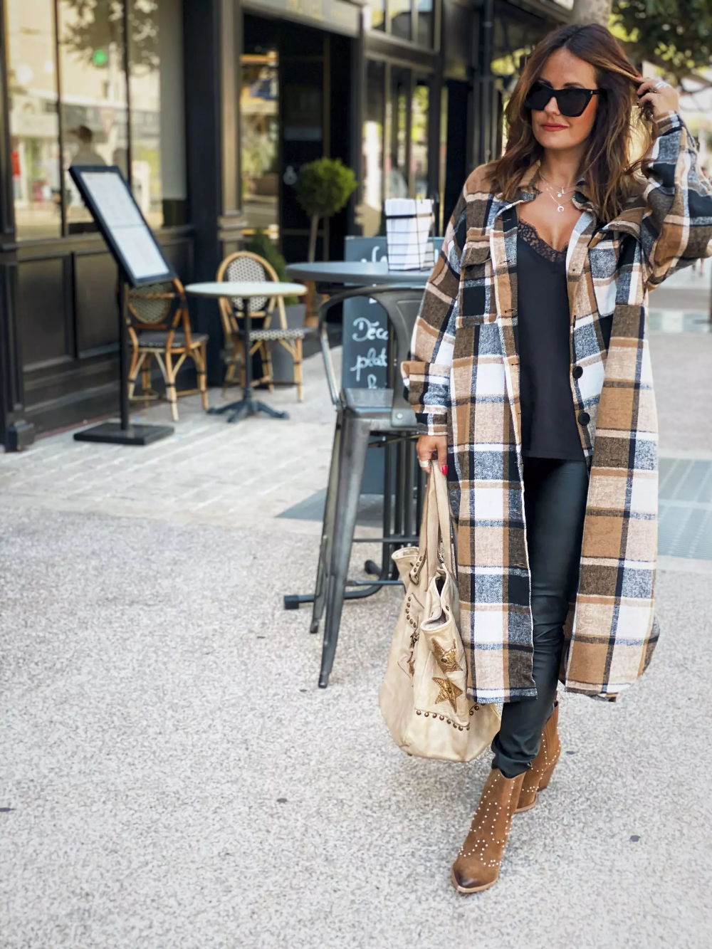R&B | Flanell Karotrenchcoat