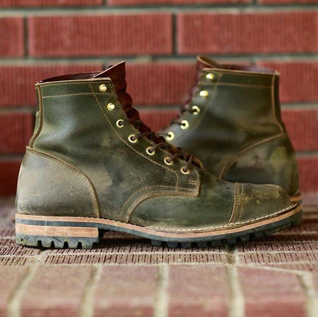 R&B | Stiefeletten - Lederlook mit Schnürung und Metallkappe